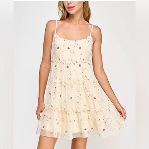 Trixxi Embroidered Tulle Tiered Dress – Size L (NWT)